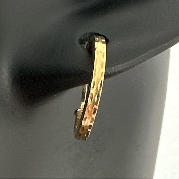 Vintage 10K Gold Hoop Earrings - Picture 3 of 5